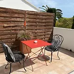 Hotel Logis Synaya 3*