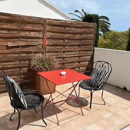 Otel hôtel Le Synaya 3*