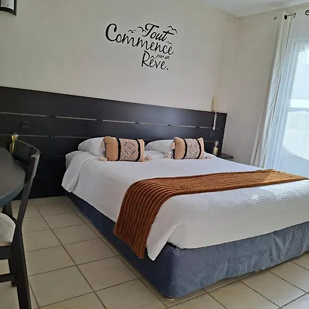 Otel hôtel Le Synaya 3*