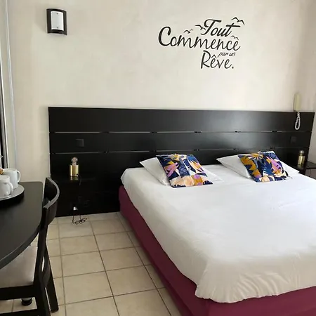 Hotel Le Synaya Sanary-sur-Mer