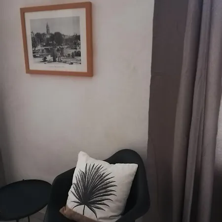 Hotel Logis Synaya 3*