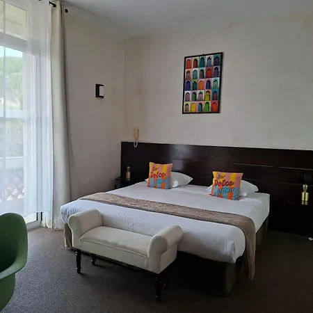 Logis Synaya 3* Sanary-sur-Mer