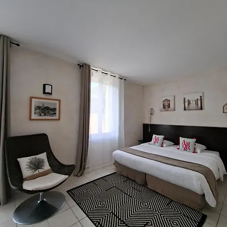 Szálloda Logis Synaya Sanary-sur-Mer
