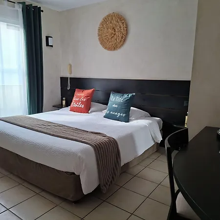 Logis Hotel Synaya Hotel