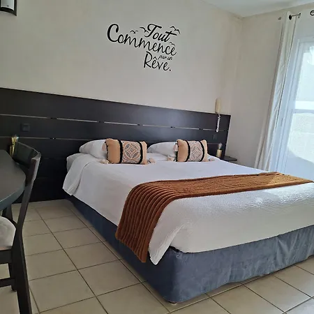 Logis Synaya Hotel Sanary-sur-Mer