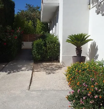Le Synaya Hotel 3*