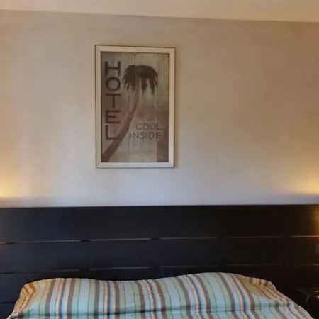 Hotel Logis Synaya