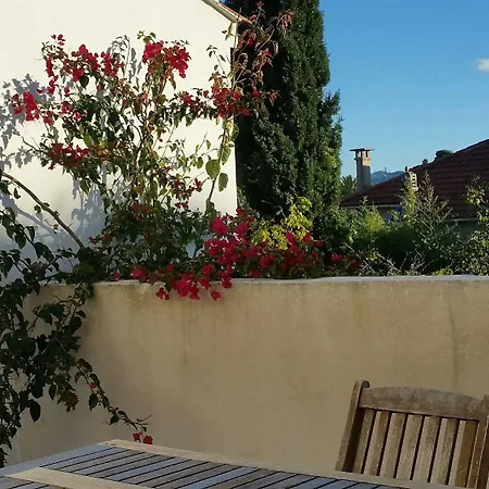 Logis Synaya 3* Sanary-sur-Mer