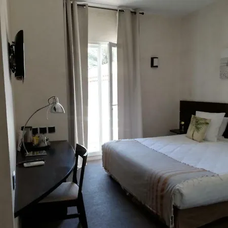 Le Synaya Hotel